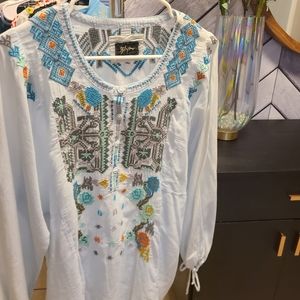 Biya by Johnny was tunic